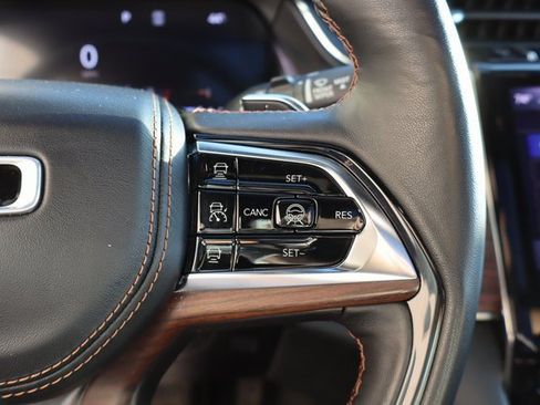 Used 2023 Jeep Grand Cherokee Summit w/ Adv Protech Group IV image 18