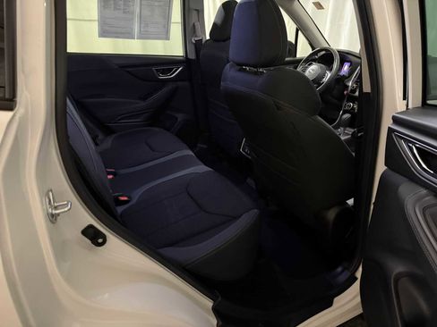Used 2023 Subaru Forester Premium AWD/4WD image 26
