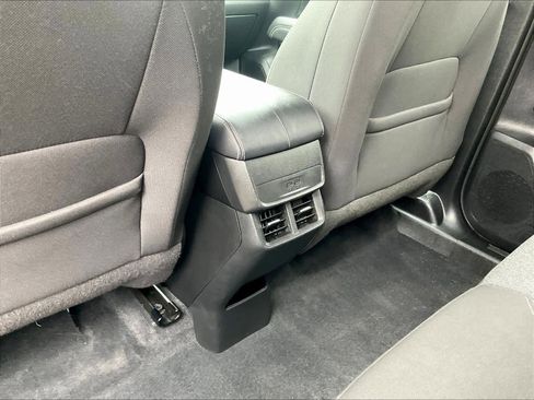 Used 2025 GMC Terrain Elevation image 27