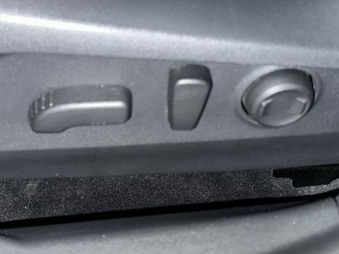 Used 2024 Subaru Outback Premium AWD/4WD image 20