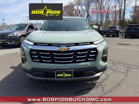 Used 2025 Chevrolet Equinox LT w/ Convenience Package II AWD/4WD image 5