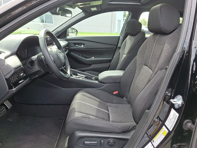 Used 2024 Honda Accord Sport image 13