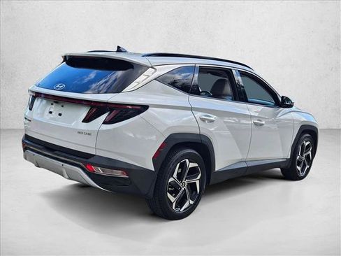 Used 2022 Hyundai Tucson Limited FWD image 3