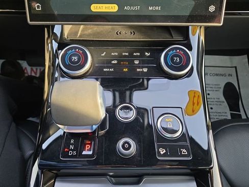 Used 2023 Land Rover Range Rover Sport SE image 20