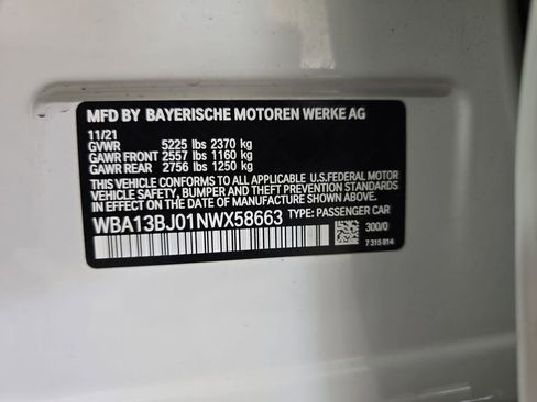 Certified 2022 BMW 530i xDrive w/ M Sport Package image 34