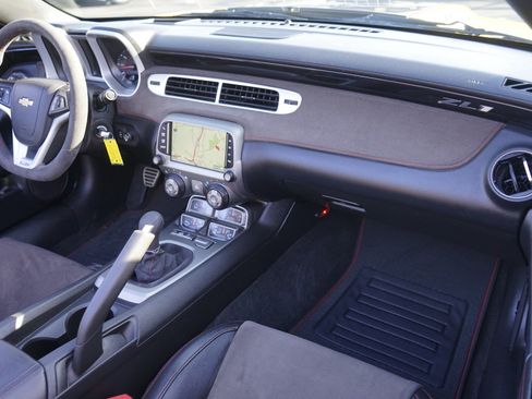 Used 2013 Chevrolet Camaro ZL1 image 18