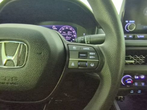 Used 2024 Honda Accord EX image 27