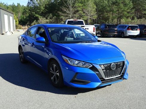 Used 2023 Nissan Sentra SV image 3