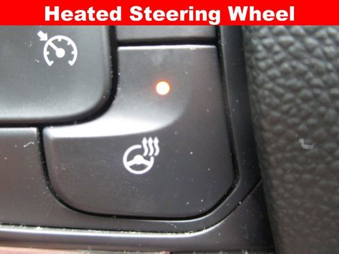 Used 2022 Buick Envision Essence w/ Sport Touring Package FWD image 27