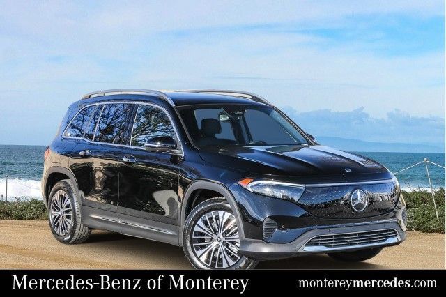 Used 2025 Mercedes-Benz EQB 300 4MATIC image 1
