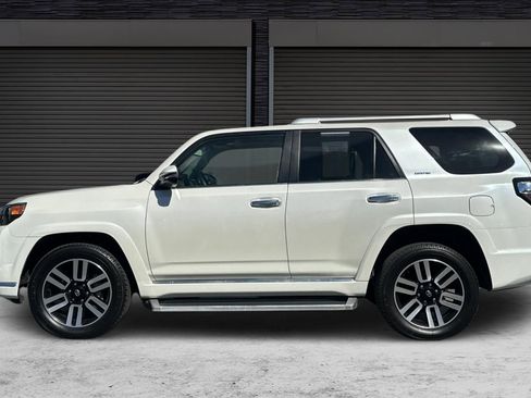 Used 2022 Toyota 4Runner Limited image 7