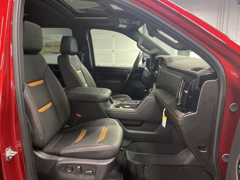New 2025 GMC Sierra 3500 AT4 w/ AT4 Premium Plus Package image 16