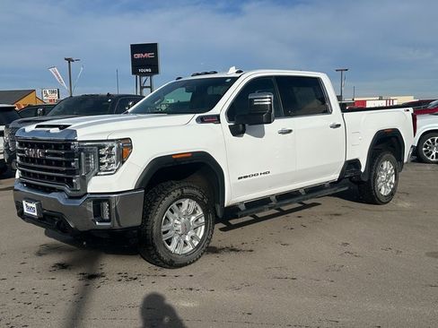 Used 2022 GMC Sierra 2500 SLT w/ SLT Convenience Package image 8