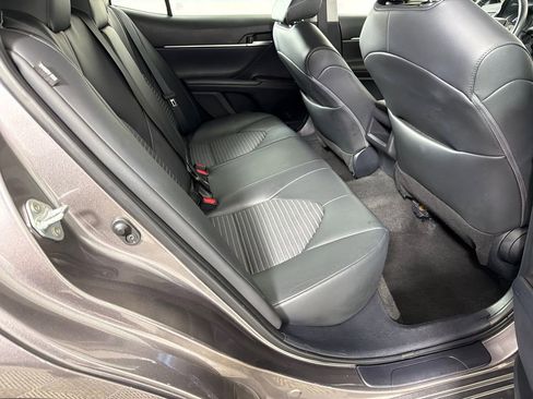 Used 2024 Toyota Camry SE image 15