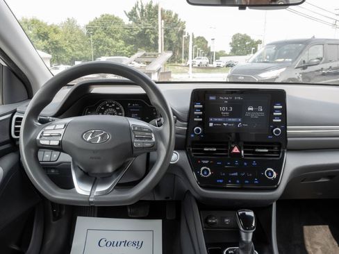 Used 2021 Hyundai Ioniq Blue FWD image 22