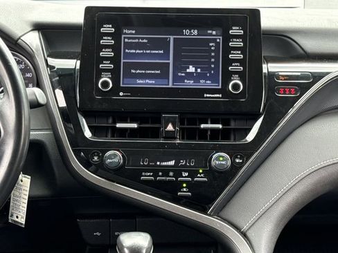 Used 2023 Toyota Camry SE FWD image 16