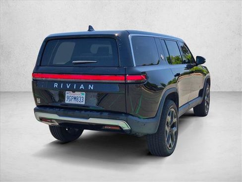 Used 2023 Rivian R1S Adventure AWD/4WD image 5