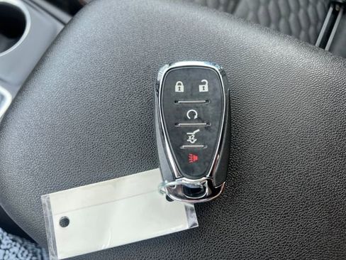 Used 2019 Chevrolet Equinox LT image 29