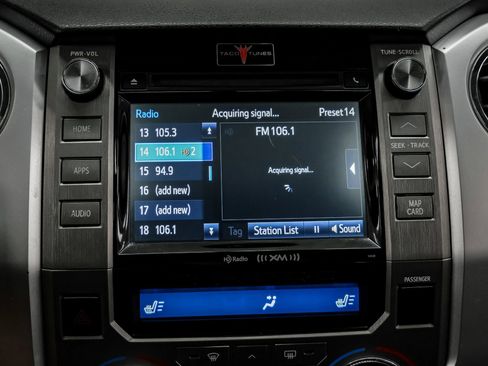 Used 2017 Toyota Tundra Limited image 28