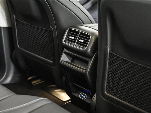 Certified 2026 Mercedes-Benz GLE 350 4MATIC image 19