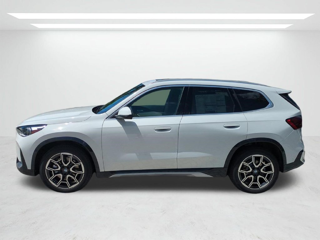 New 2027 BMW X1 xDrive28i AWD/4WD image 7