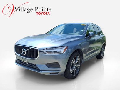 Used 2019 Volvo XC60 T6 Momentum w/ Protection Package Premier