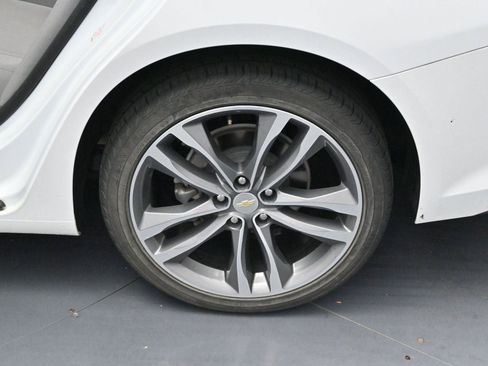 Used 2022 Chevrolet Malibu LT image 29