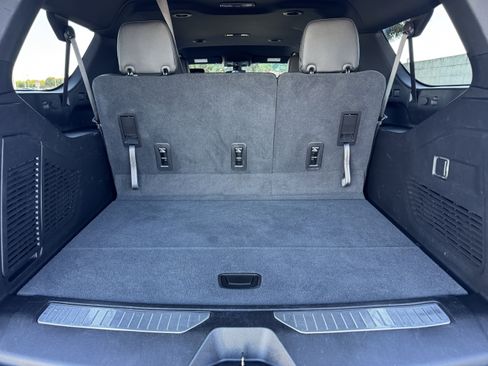 Certified 2021 Chevrolet Suburban RST w/ Rear Media and Nav Package image 20