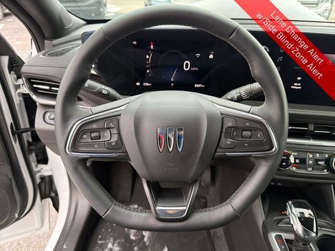 Used 2024 Buick Envista Preferred w/ Convenience I Package image 17