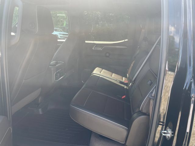 Used 2024 GMC Sierra 1500 Denali AWD/4WD image 18