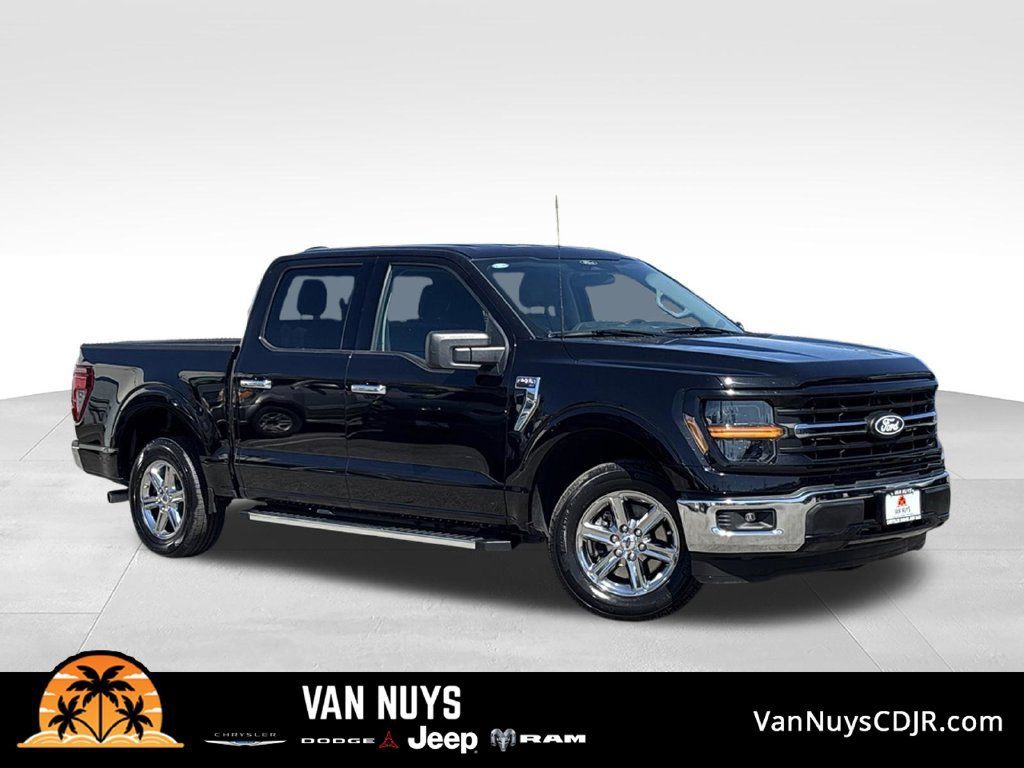 Used 2025 Ford F150 XLT w/ Equipment Group 301A Standard RWD image 1