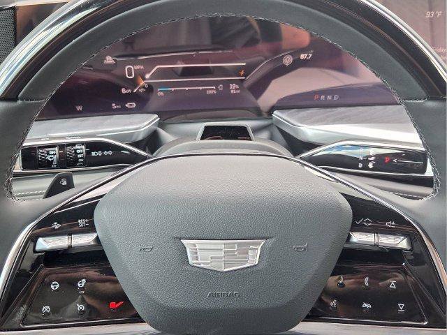 New 2026 Cadillac Escalade IQ Sport 1 w/ LPO, ONYX Package AWD/4WD image 32