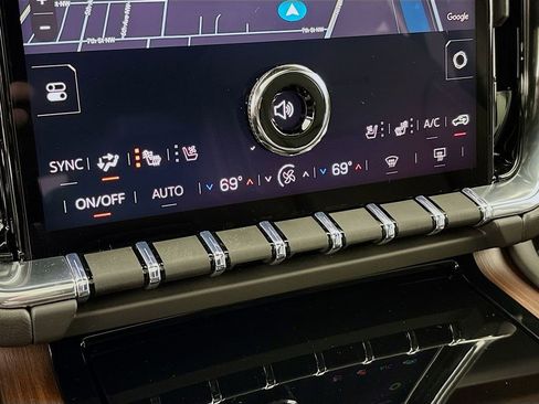 New 2026 GMC Yukon Denali w/ Sun & Power Step Package image 16