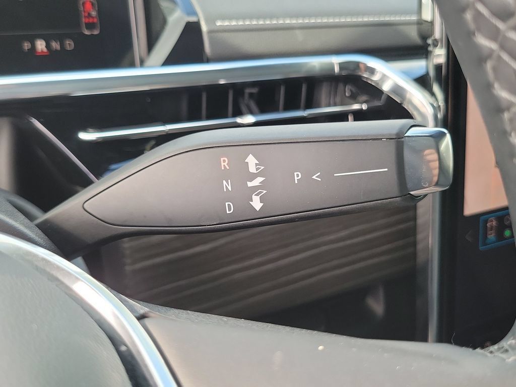 Used 2025 GMC Sierra EV Denali AWD/4WD image 16