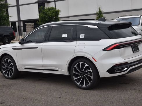 New 2026 Lincoln Nautilus Black Label AWD/4WD image 10