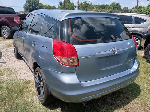 Used 2003 Toyota Matrix FWD image 2