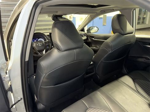 Used 2023 Toyota Camry SE image 28
