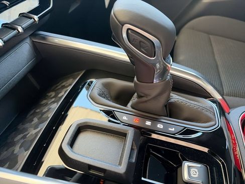 New 2026 GMC Canyon Elevation w/ Convenience Package RWD image 26
