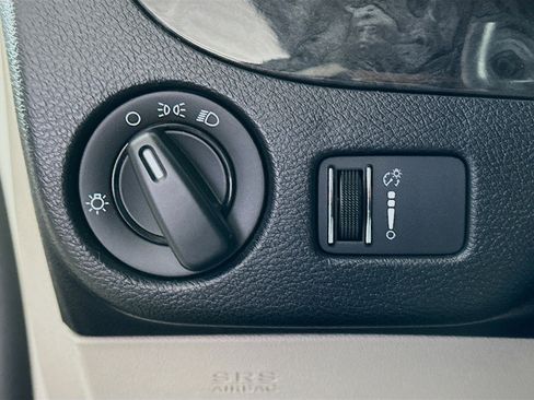 Used 2017 Dodge Grand Caravan SE w/ Power Window Group image 16