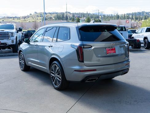 Used 2024 Cadillac XT6 Sport w/ Technology Package AWD/4WD image 5