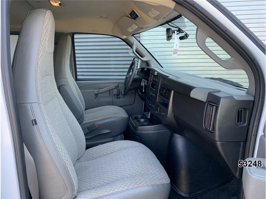 Used 2025 Chevrolet Express 3500 LS RWD image 21