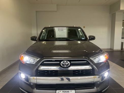 Used 2020 Toyota 4Runner Limited image 2