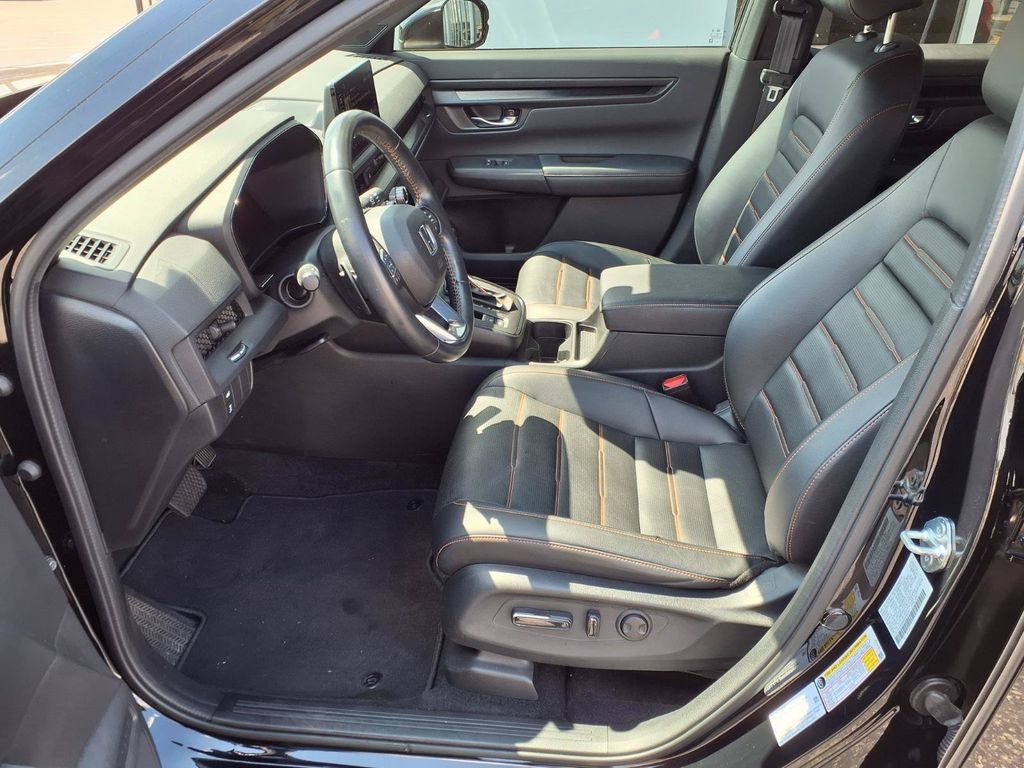 Used 2025 Honda CR-V Sport-L image 19