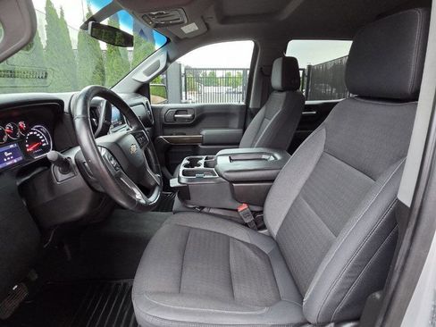 Used 2019 Chevrolet Silverado 1500 LT image 9