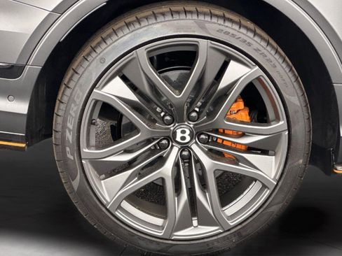 New 2026 Bentley Bentayga Speed AWD/4WD image 6