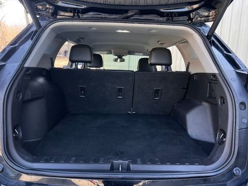 Used 2021 GMC Terrain SLT w/ Elevation Edition image 31