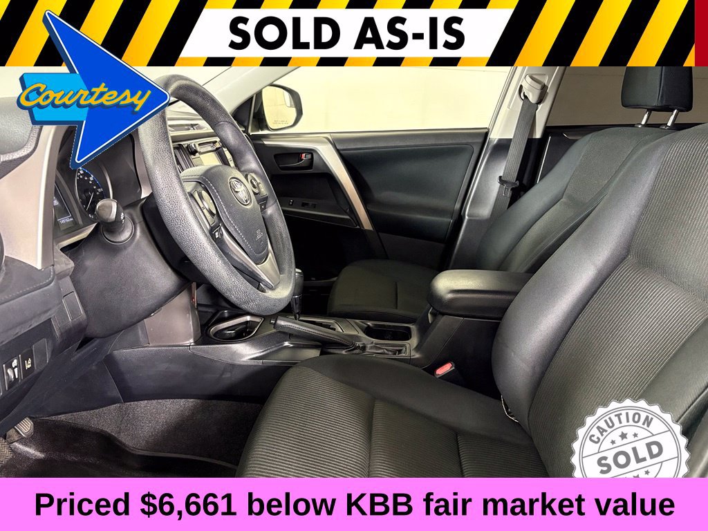 Used 2017 Toyota RAV4 LE w/ Carpet Mat Package FWD image 21