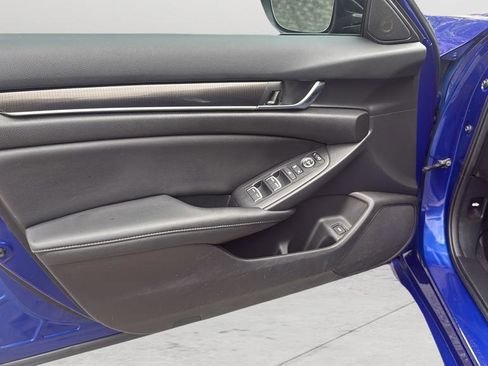 Used 2022 Honda Accord Sport image 10