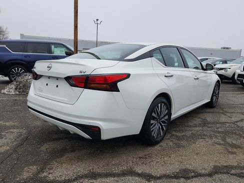 Certified 2023 Nissan Altima 2.5 SV image 7