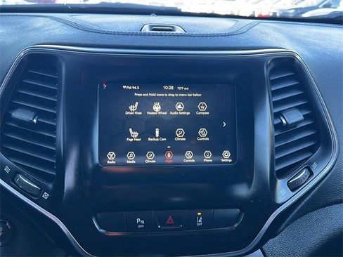 Used 2021 Jeep Cherokee Latitude Lux image 13